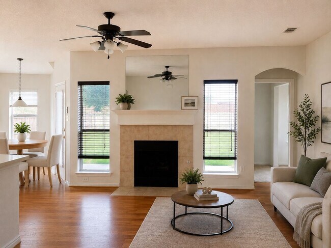 Building Photo - 208 Orchard Trail