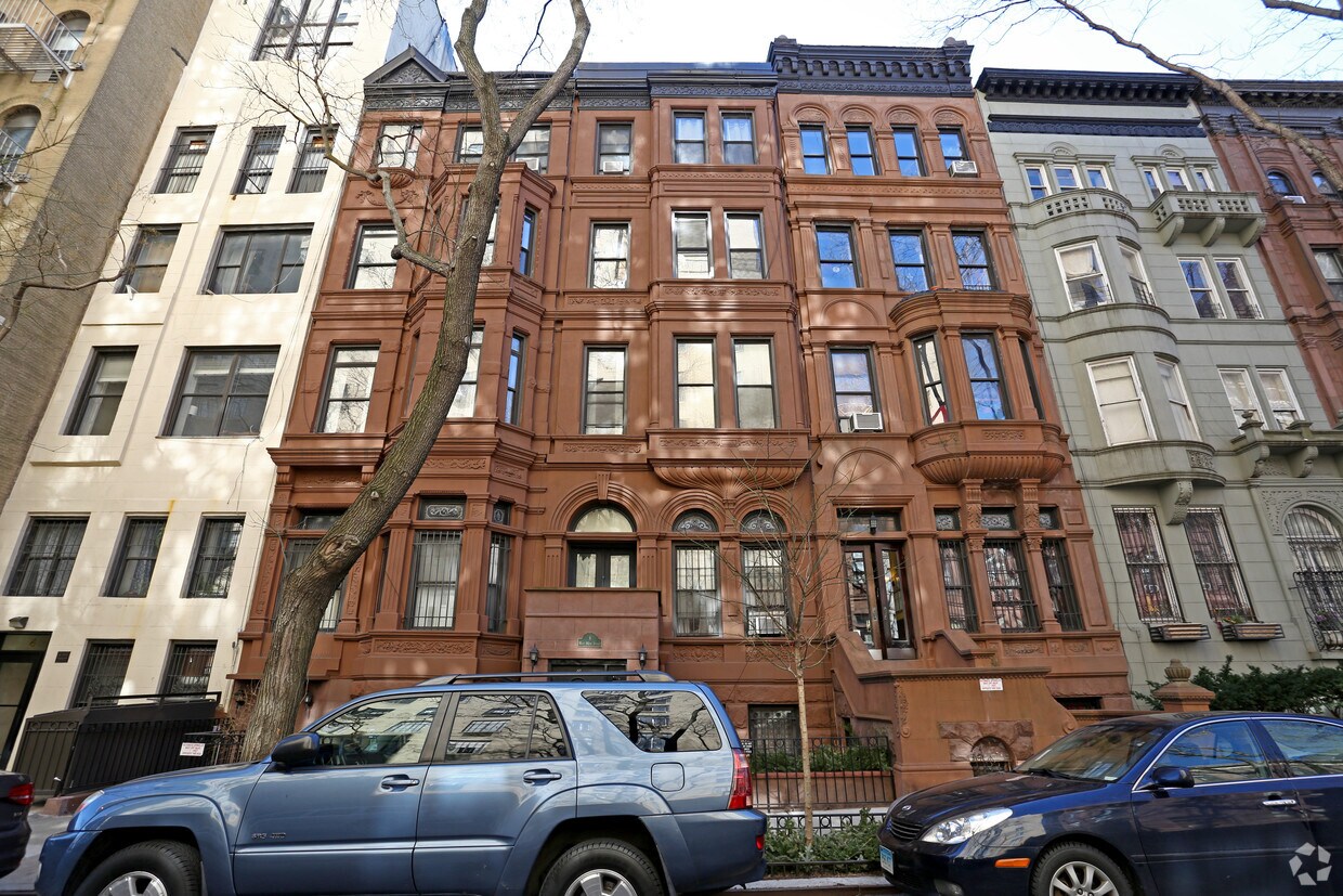 Building Photo - 8 W 90TH St