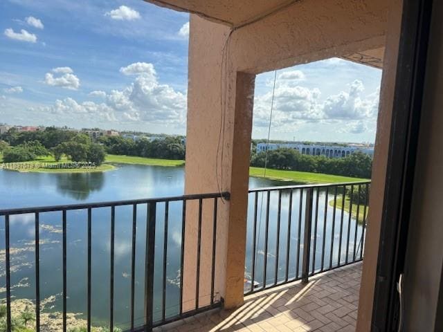 Foto del edificio - 9688 Fontainebleau Blvd
