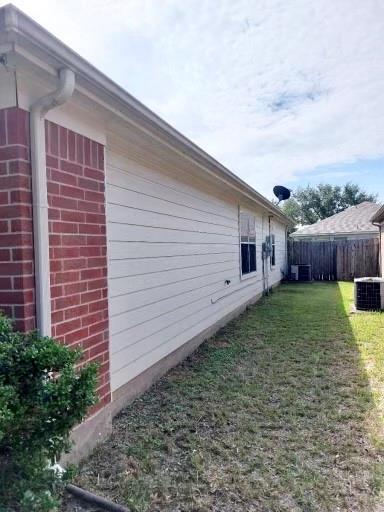 Foto del edificio - 5546 Calm Ct