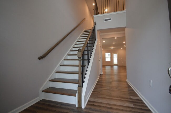 Foto del edificio - 4229 Olde Waverly Wy
