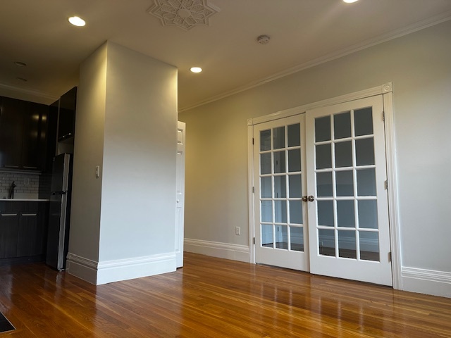 Building Photo - 252 Newbury St