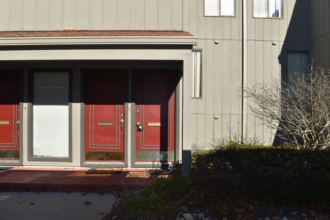 Building Photo - 9671 Harbour Cove Ct