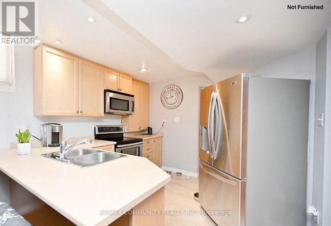 Building Photo - 13 Marotta Ave