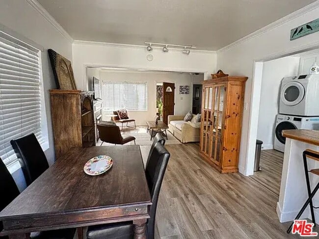 Foto del edificio - 3822 Huron Ave