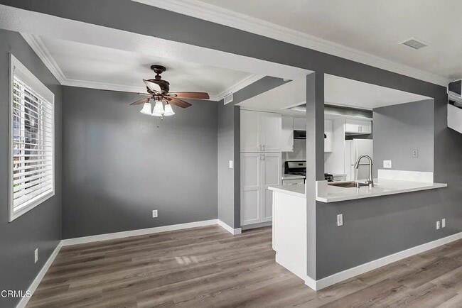 Building Photo - 2612 Tiller Ave