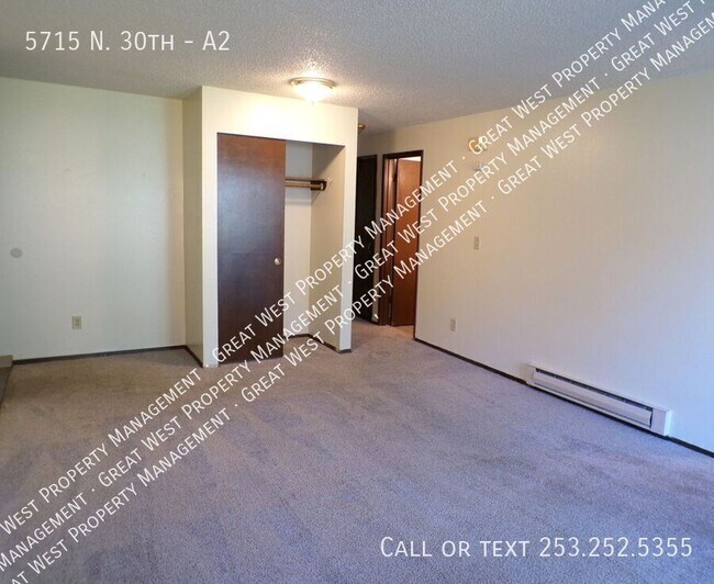 Building Photo - 5715 N. 30th-A2