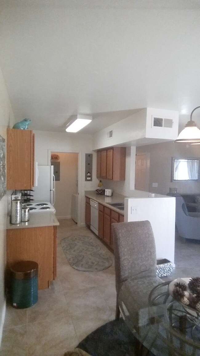 Seneca Terrace Apartments Tucson, AZ