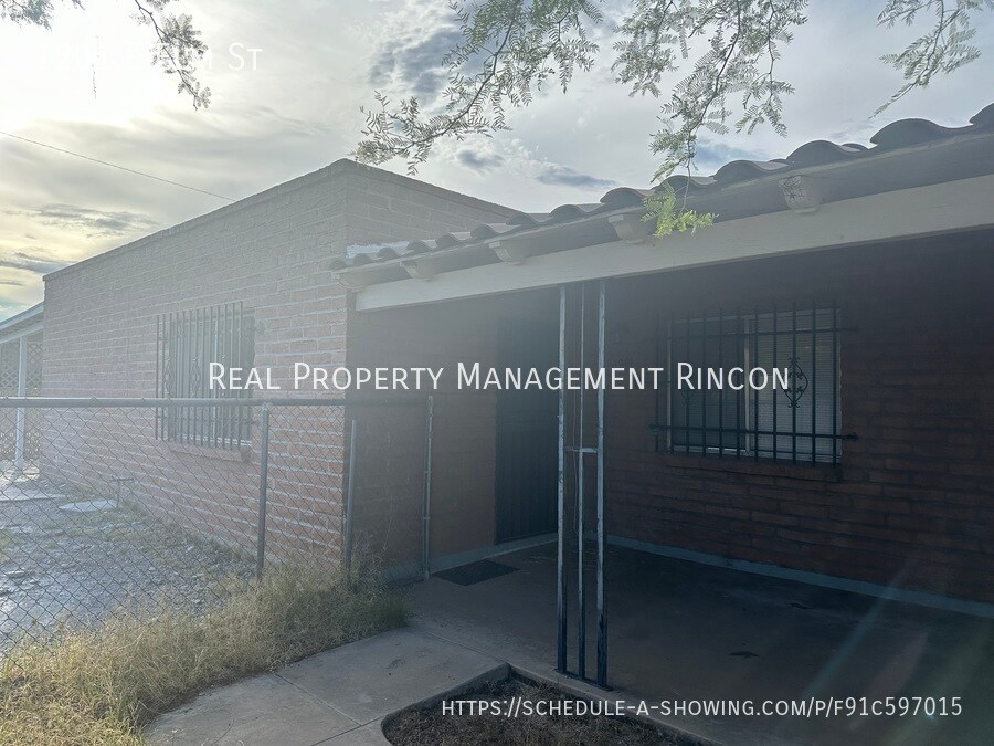Gorgeous Remodel! Central Location! Close... - Gorgeous Remodel!  Central Location! Close...