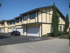 Building Photo - Laurel Townhome Apartments