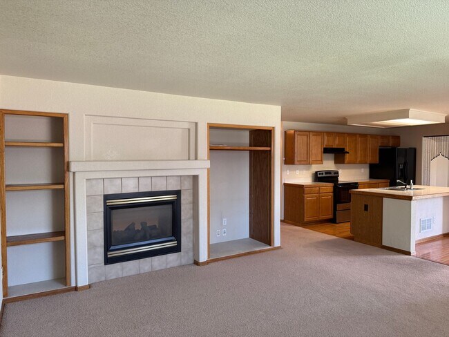 Foto del edificio - Beautiful 3 Bed, 3 Bath Home in Stetson Hi...