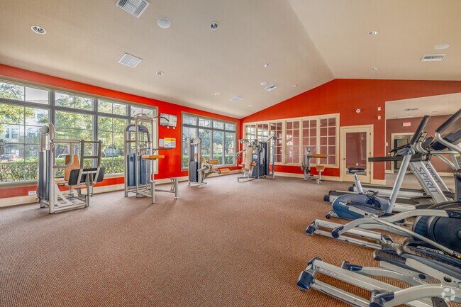 Gimnasio - Stratford Mill