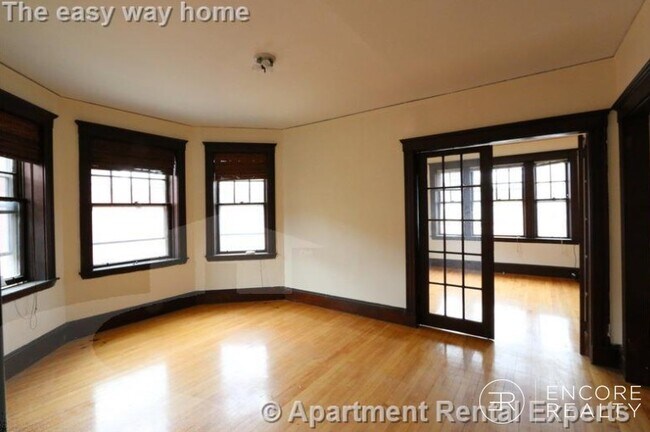 Foto del edificio - 14 Centre St