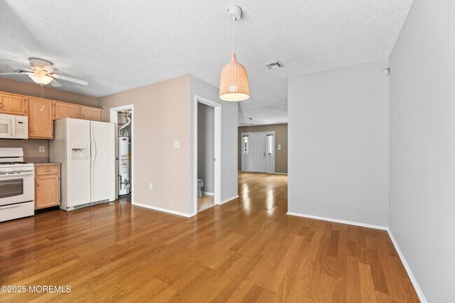 Foto del edificio - 8 Ambrose Ct