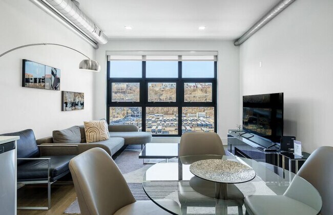 Foto del edificio - 1414 Grand St