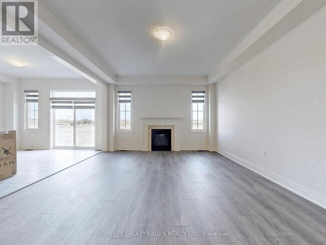 Building Photo - 2169 Cayenne St