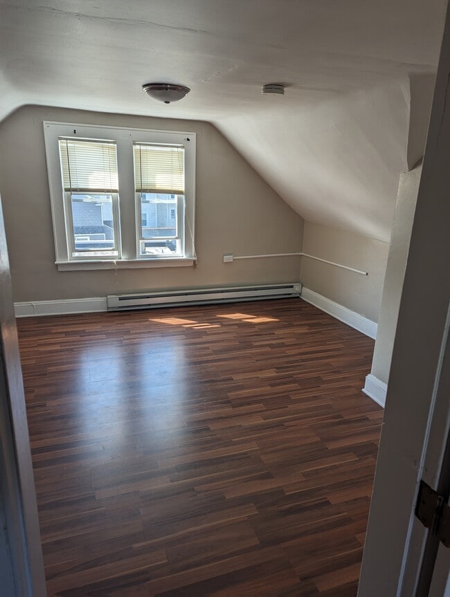 Foto del edificio - 2295 E Main St