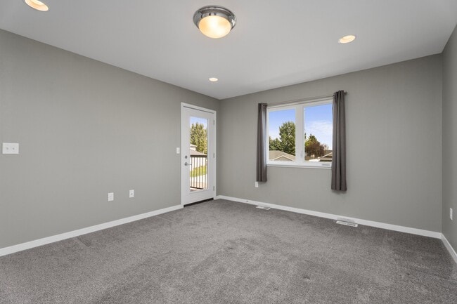 Building Photo - 3906 Lone Peak Dr