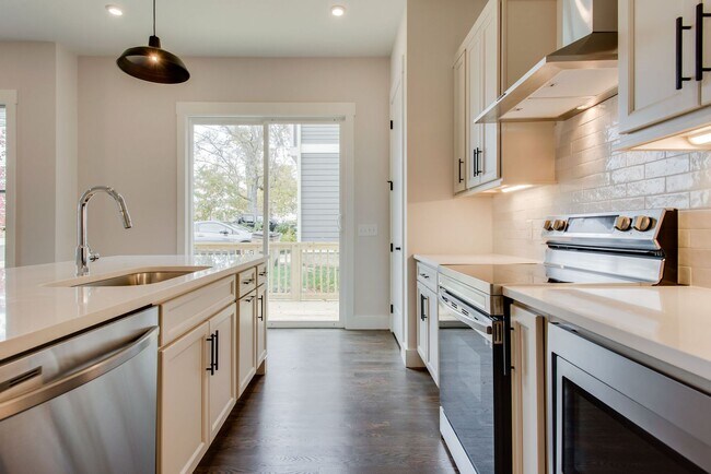 Foto del edificio - Fantastic House for Rent in Lower Inglewoo...