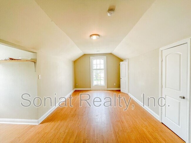 Building Photo - 1438 N Villere St