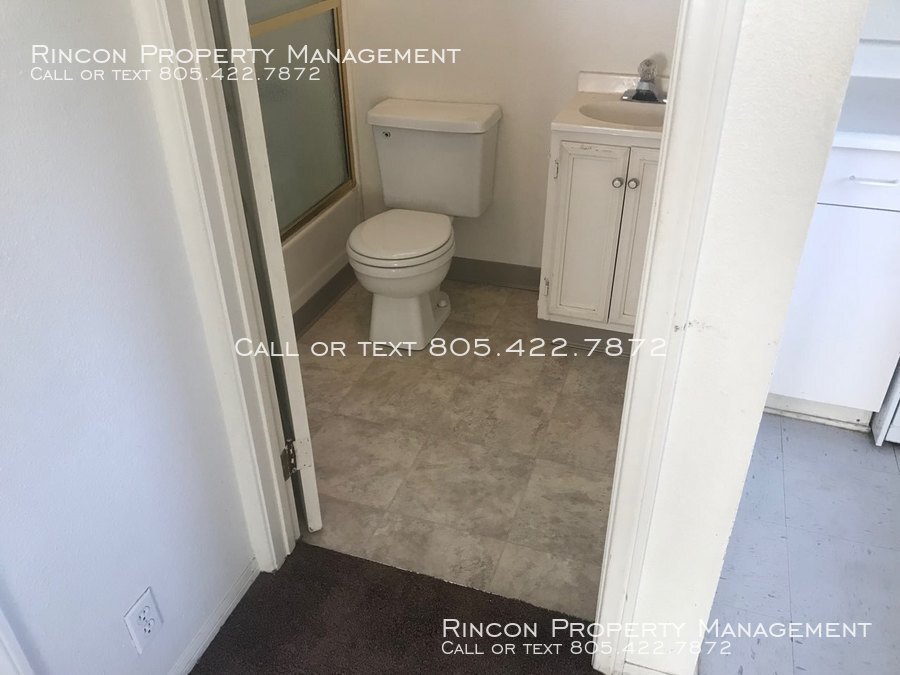 Building Photo - Perfect Studio Apartment *Ventura*
