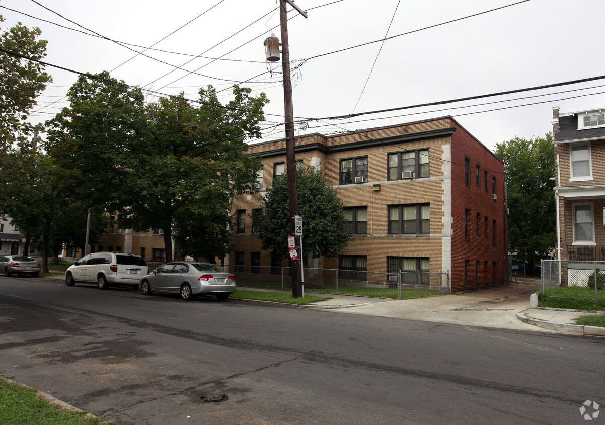 Building Photo - 5400 7th St NW