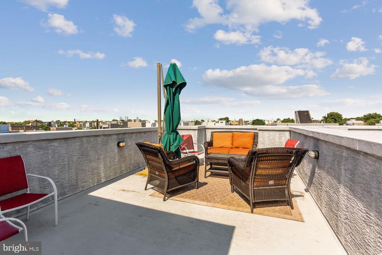 Foto principal - 1545 Dorrance St