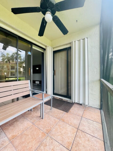 Foto del edificio - 5571 Courtyard Dr