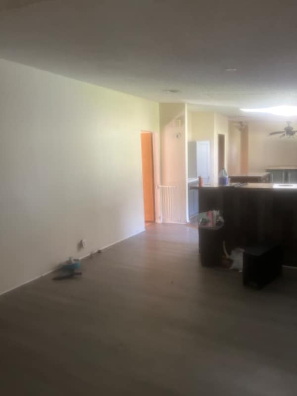 Building Photo - 5697 N Highland Park Dr