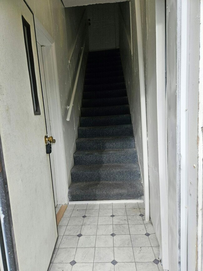 Foto del edificio - 602 E Long Ave