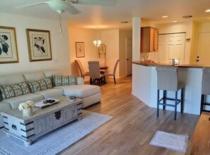 Building Photo - 2996 SE Lexington Lakes Dr