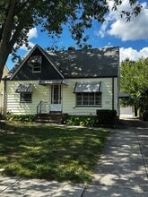 Building Photo - 5284 W 52nd St