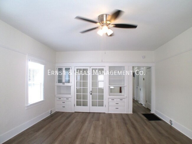 Building Photo - 320 N Nylic Ct