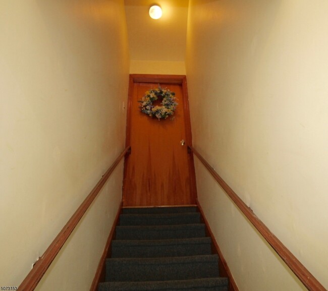 Foto del edificio - 48 Mountain Park Rd