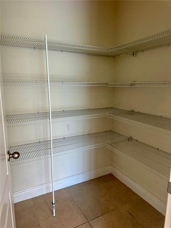 Foto del edificio - 7629 Aloma Pines Ct