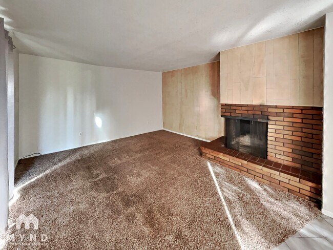 Foto del edificio - 705 NE 108th Ave