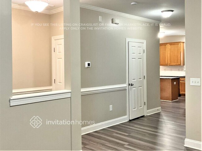 Building Photo - 409 Timber Meadow Lake