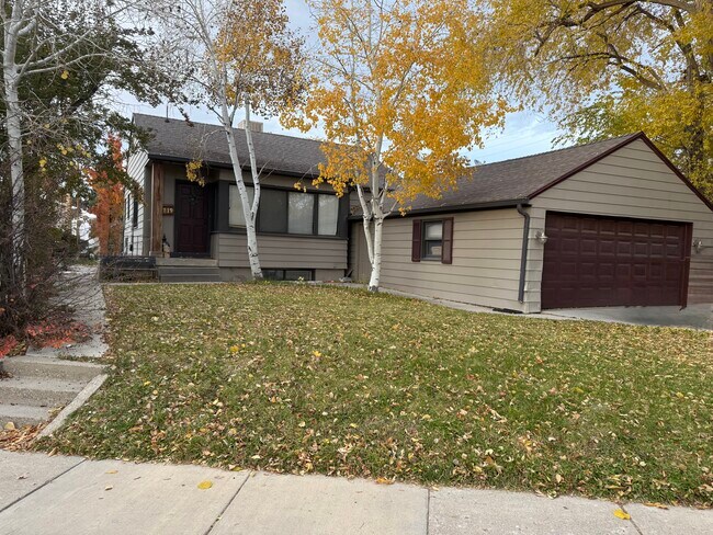 Building Photo - 1819 E Parleys Canyon Blvd