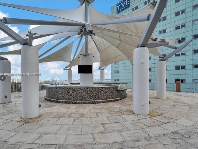 Building Photo - 244 Biscayne Blvd