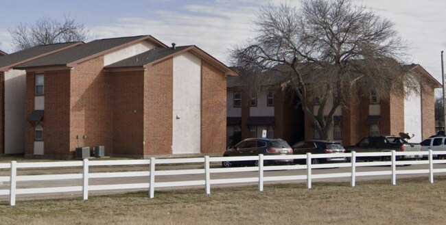 Building Photo - 1100 Austin St