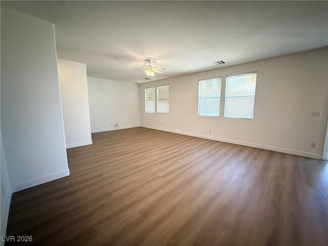 Foto del edificio - 11819 Magliana St