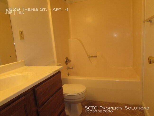 Foto del edificio - 2829 Themis St