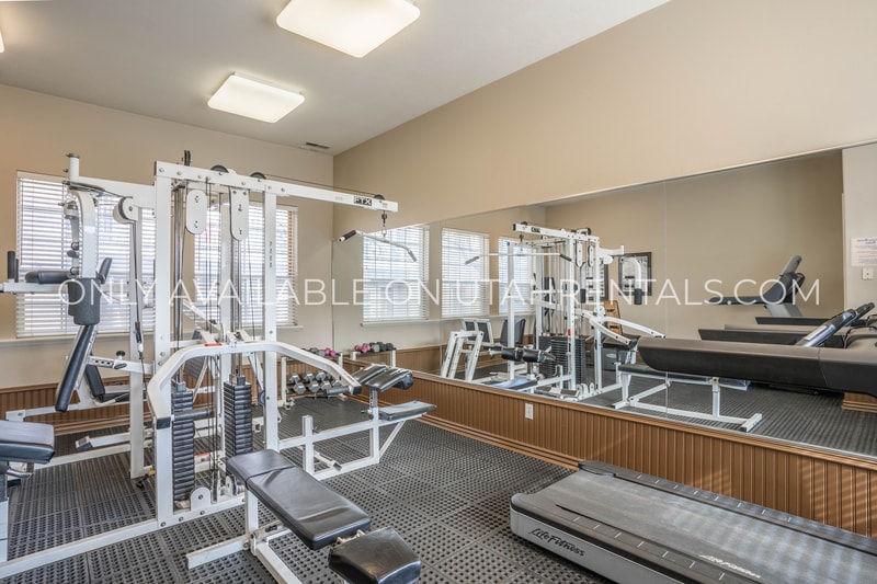 Foto principal - 455 Belmont Pl