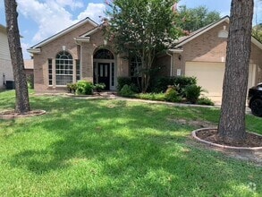 Building Photo - 18326 Hollow Branch Ct
