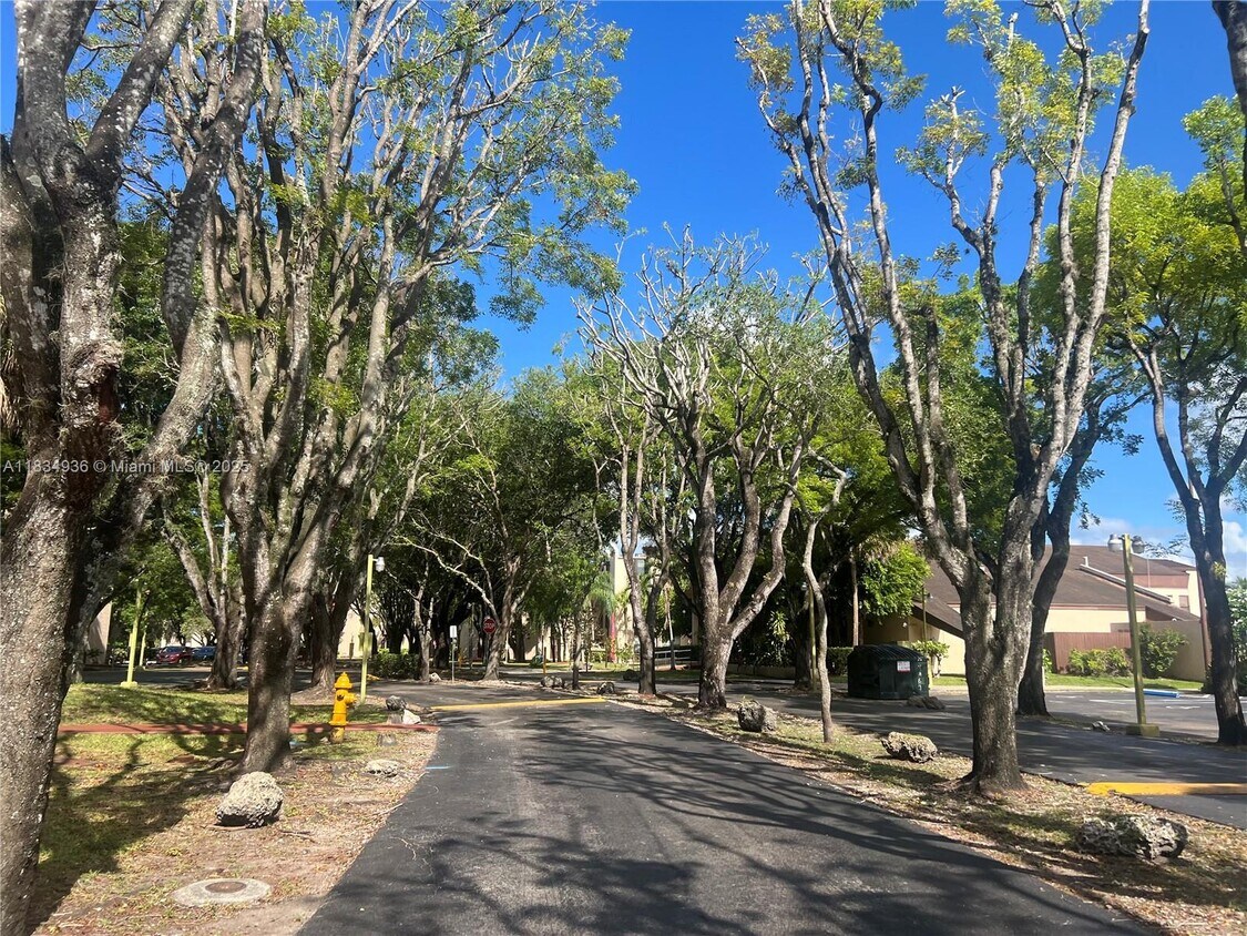 Foto principal - 14311 N Kendall Dr