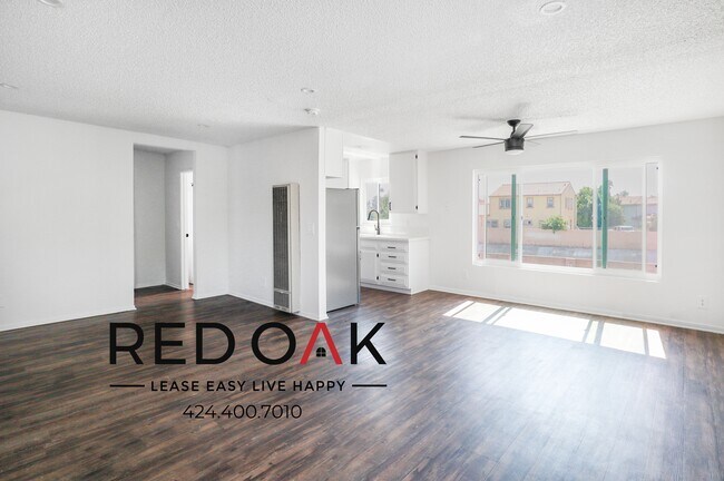 Building Photo - Spacious Bright Studio With Stainless Stee...