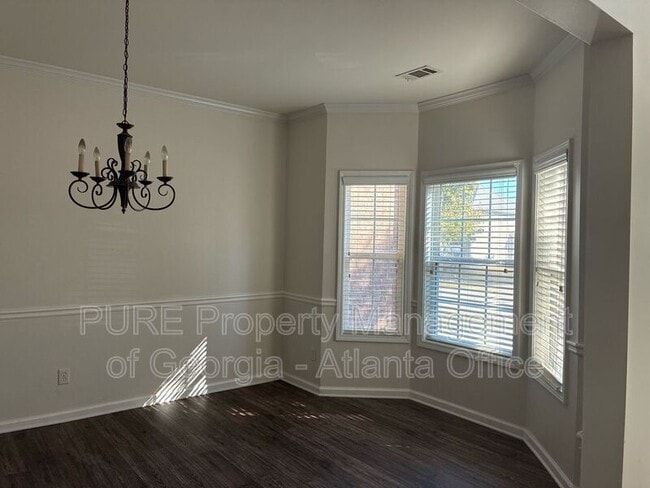 Building Photo - 1424 Saphire Dr