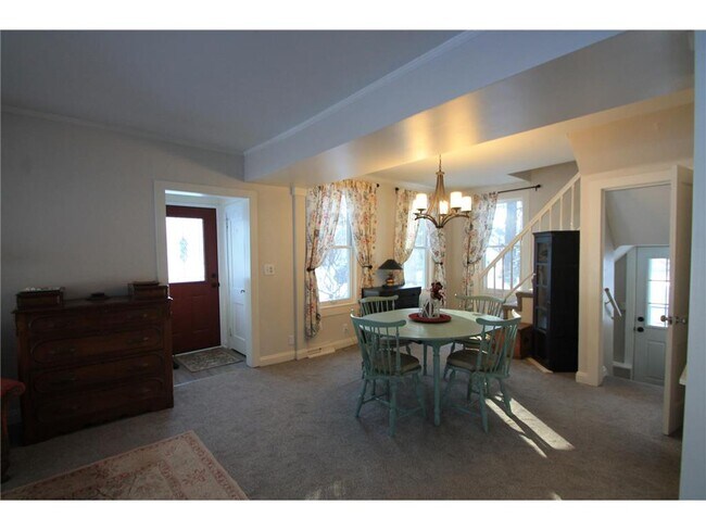 Building Photo - 2309 10th St