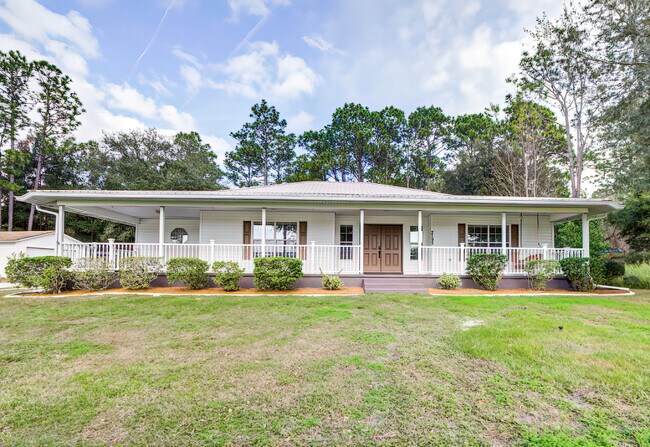 Foto del edificio - 2195 W Huntington Dr