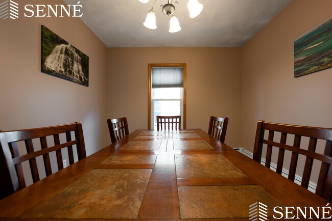 Building Photo - 16 Speridakis Ter